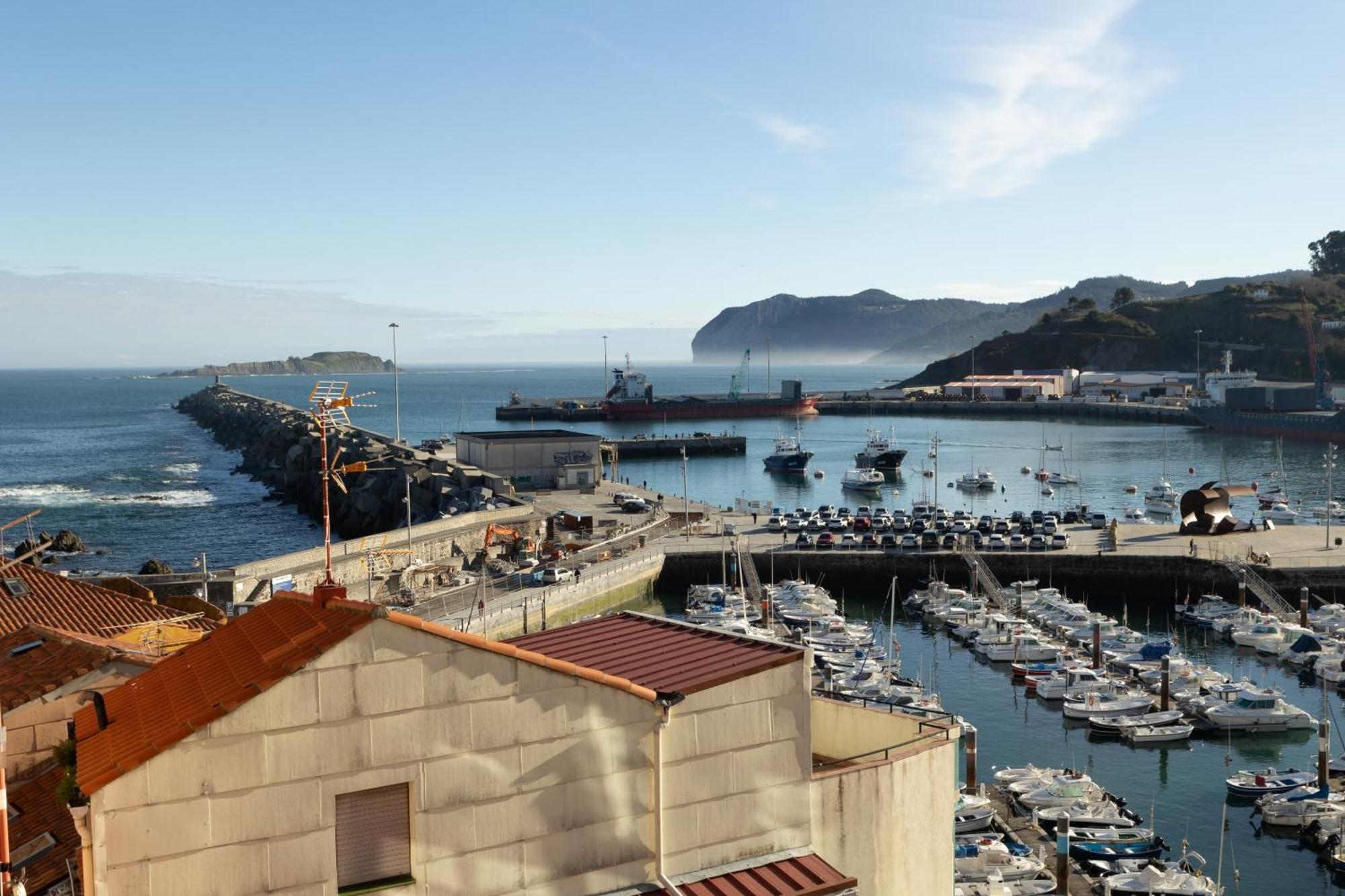 Apartamentos Bermeo, Museoa Buitenkant foto