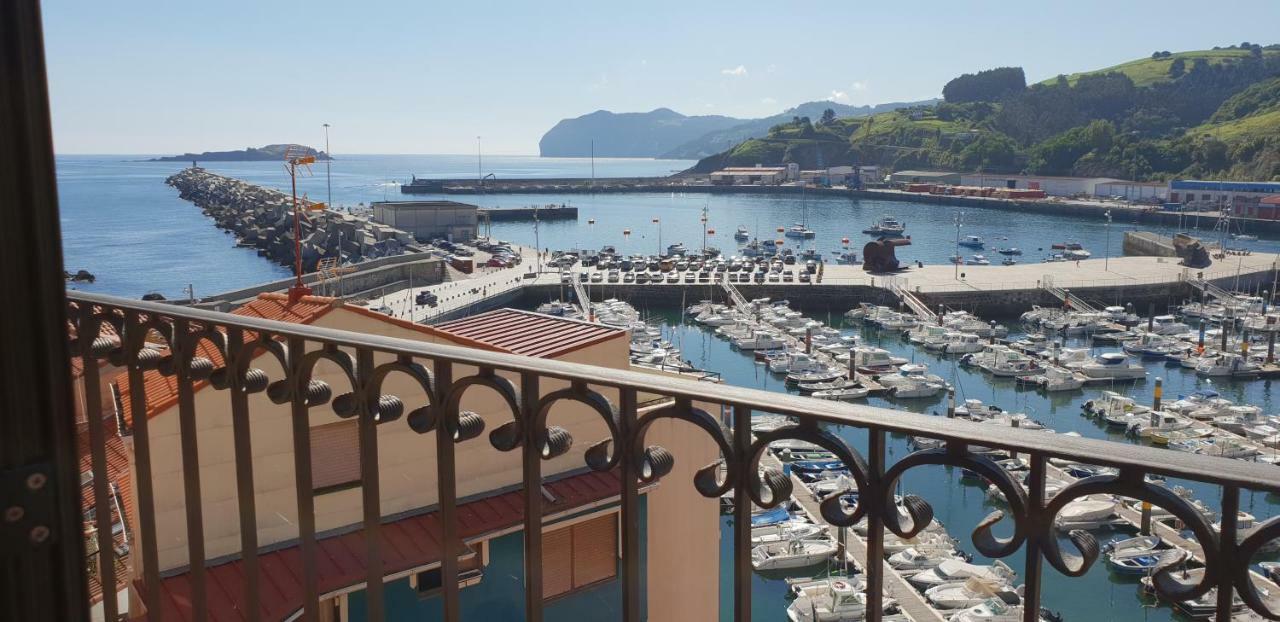 Apartamentos Bermeo, Museoa Buitenkant foto